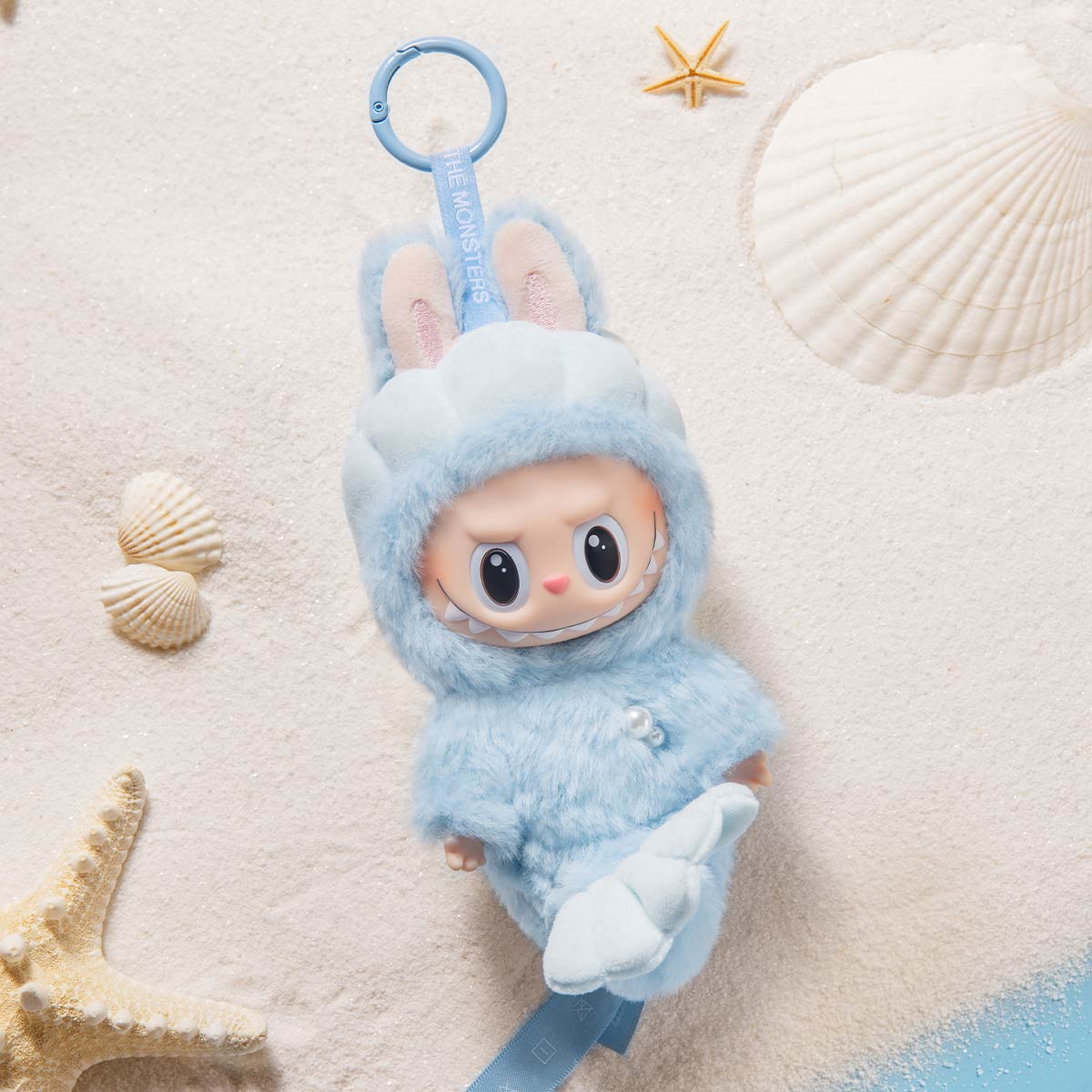 LABUBU HIDE AND SEEK Vinyl Plush Doll Pendant (Singapore Series)